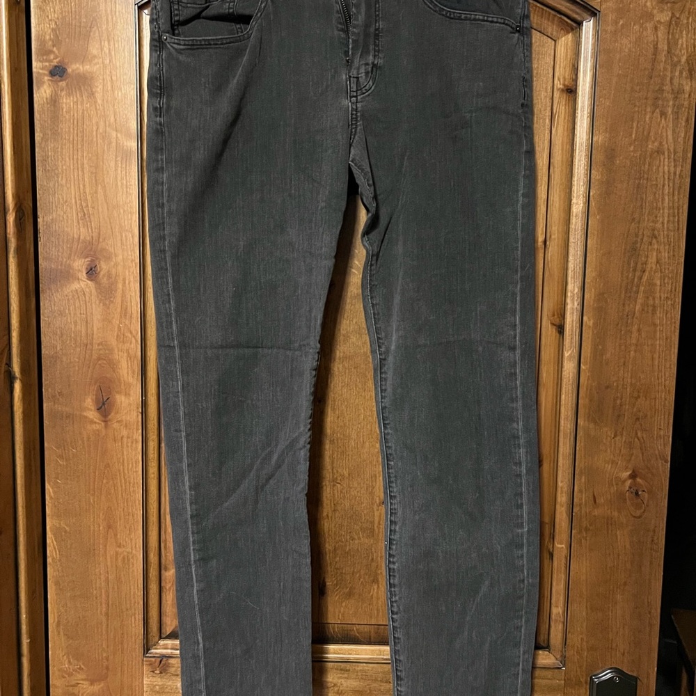 Travis Mathew Slim Straight Jeans - Dark Gray
